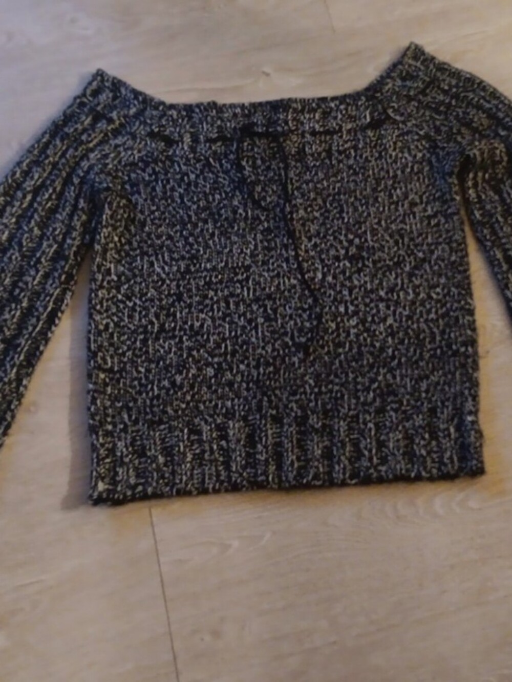 Off Shoulders Classic Knit Sweater - Black & White